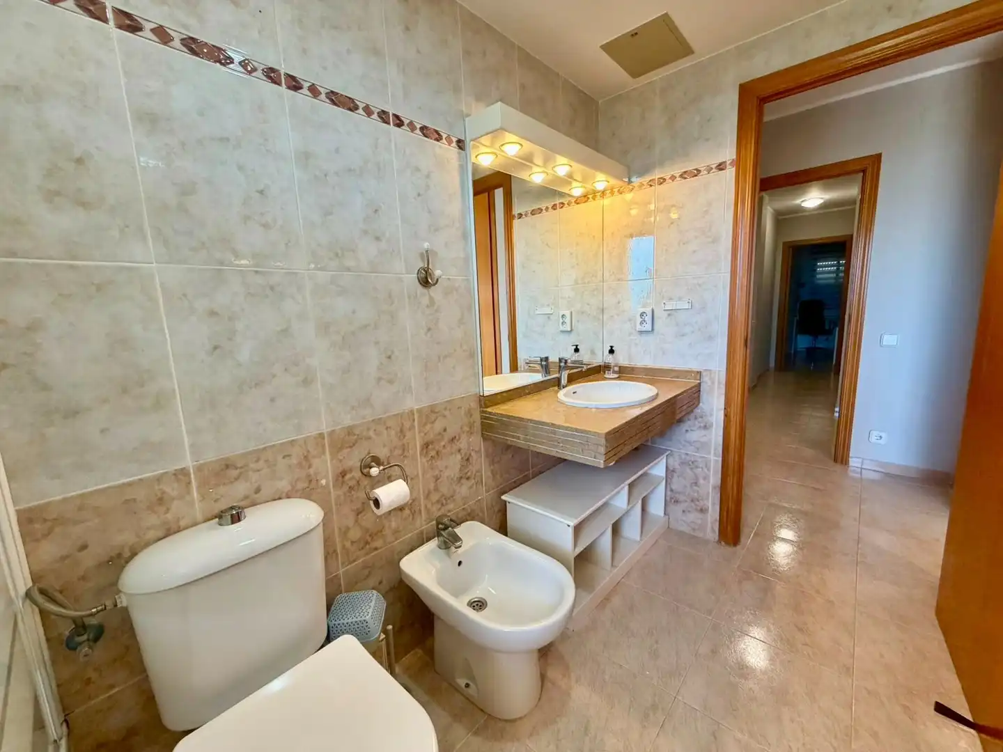 Badezimmer von Maisonette zum Verkauf in Torredembarra mit Heizung, Privatgarten und Terrasse