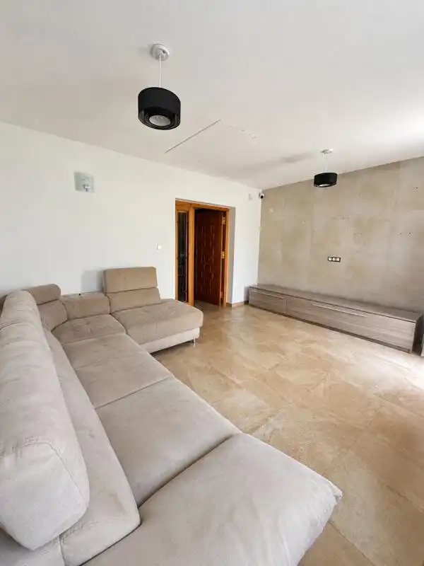 Sala d'estar de Casa o xalet en venda en Pioz amb Calefacció