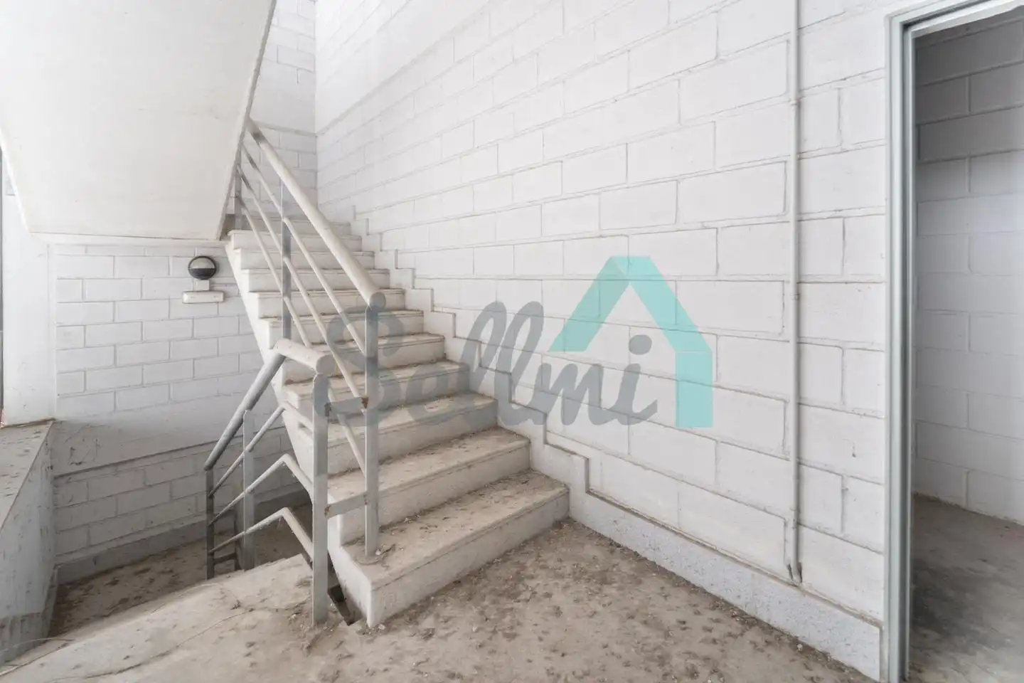 Nave industrial en venta en Oviedo 