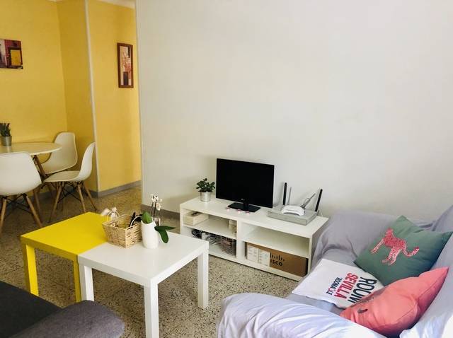 Piso en Alquiler en Triana Oeste