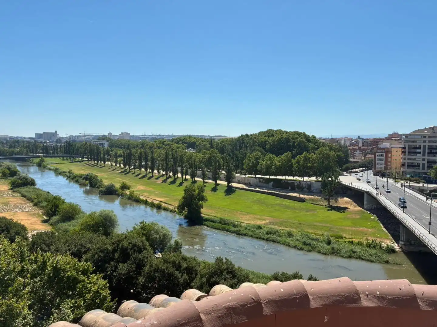 Außenansicht von Büro zur Miete in Lleida mit Klimaanlage, Heizung und Terrasse