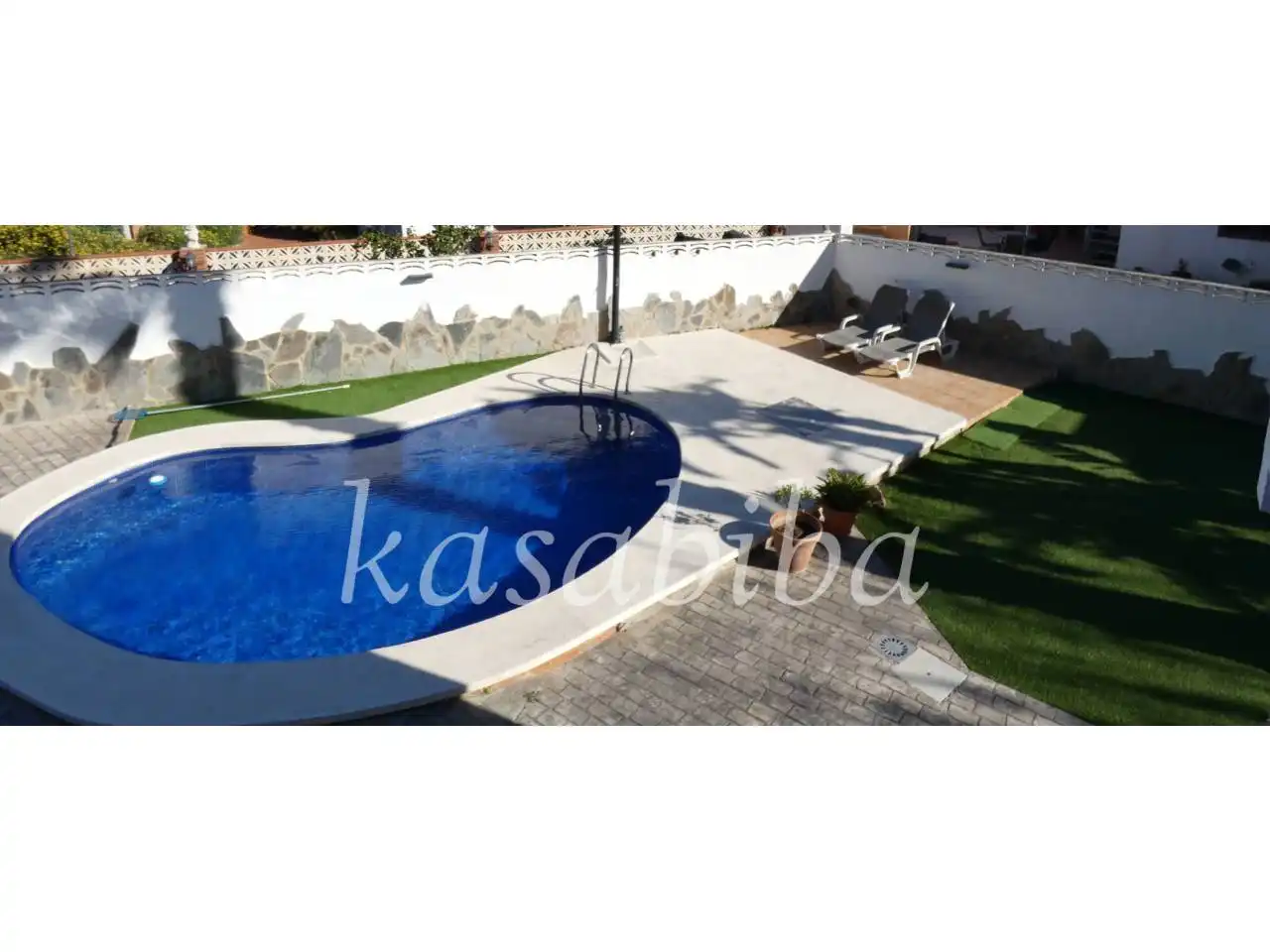 Swimming pool of Detached homes for sale in L'Eliana  with Air Conditioner, Heating and Private garden