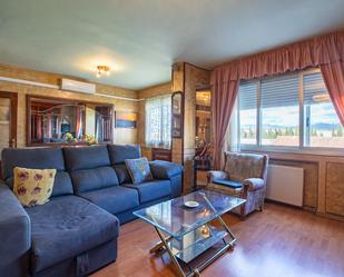 Living room of Flat for sale in  Huesca Capital  with Air Conditioner, Heating and Terrace