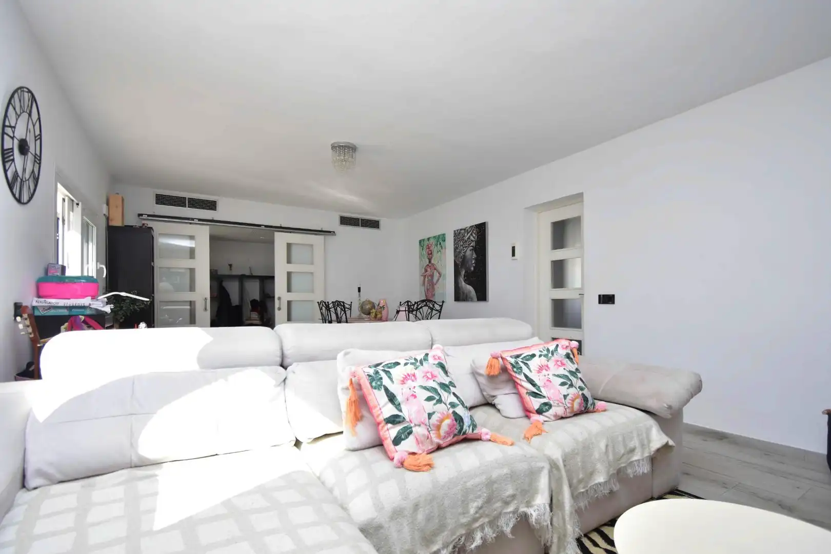 Sala d'estar de Casa o xalet en venda en  Palma de Mallorca amb Aire condicionat, Jardí privat i Terrassa