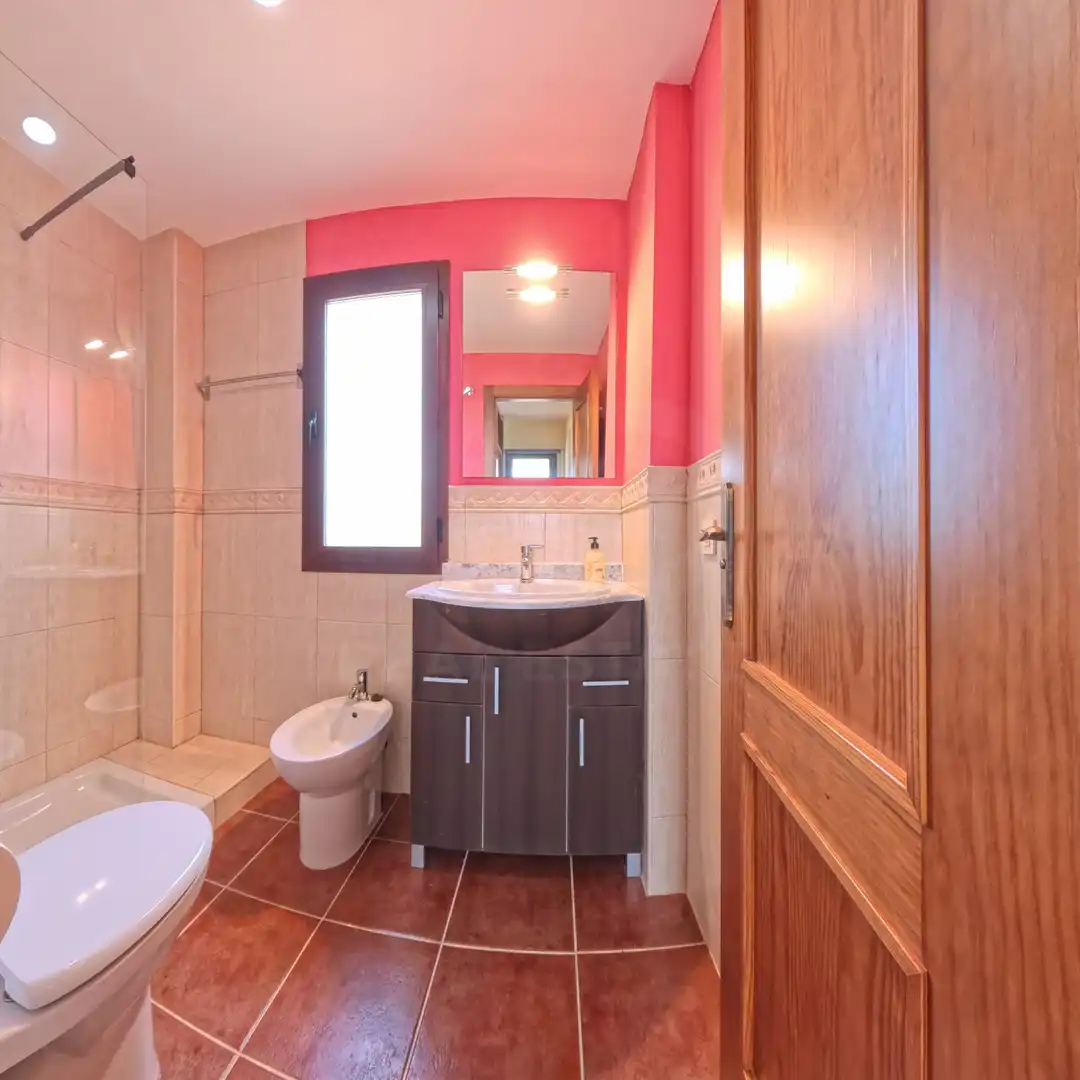 Bathroom of Houses for sale in El Ronquillo  with Air Conditioner, Heating and Terrace