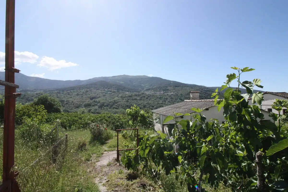 Flat for sale in Mombeltrán  with Furnished