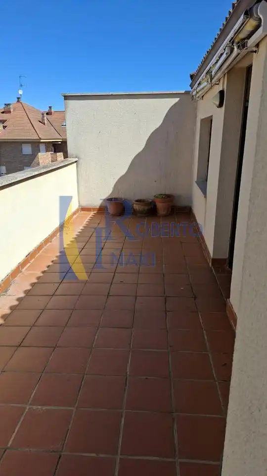 Dúplex amb ascensor en venda a Valencia de Don Juan, imagen 9