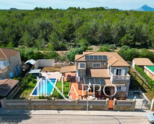 Vista exterior de Casa o xalet en venda en Calvià amb Calefacció, Jardí privat i Terrassa