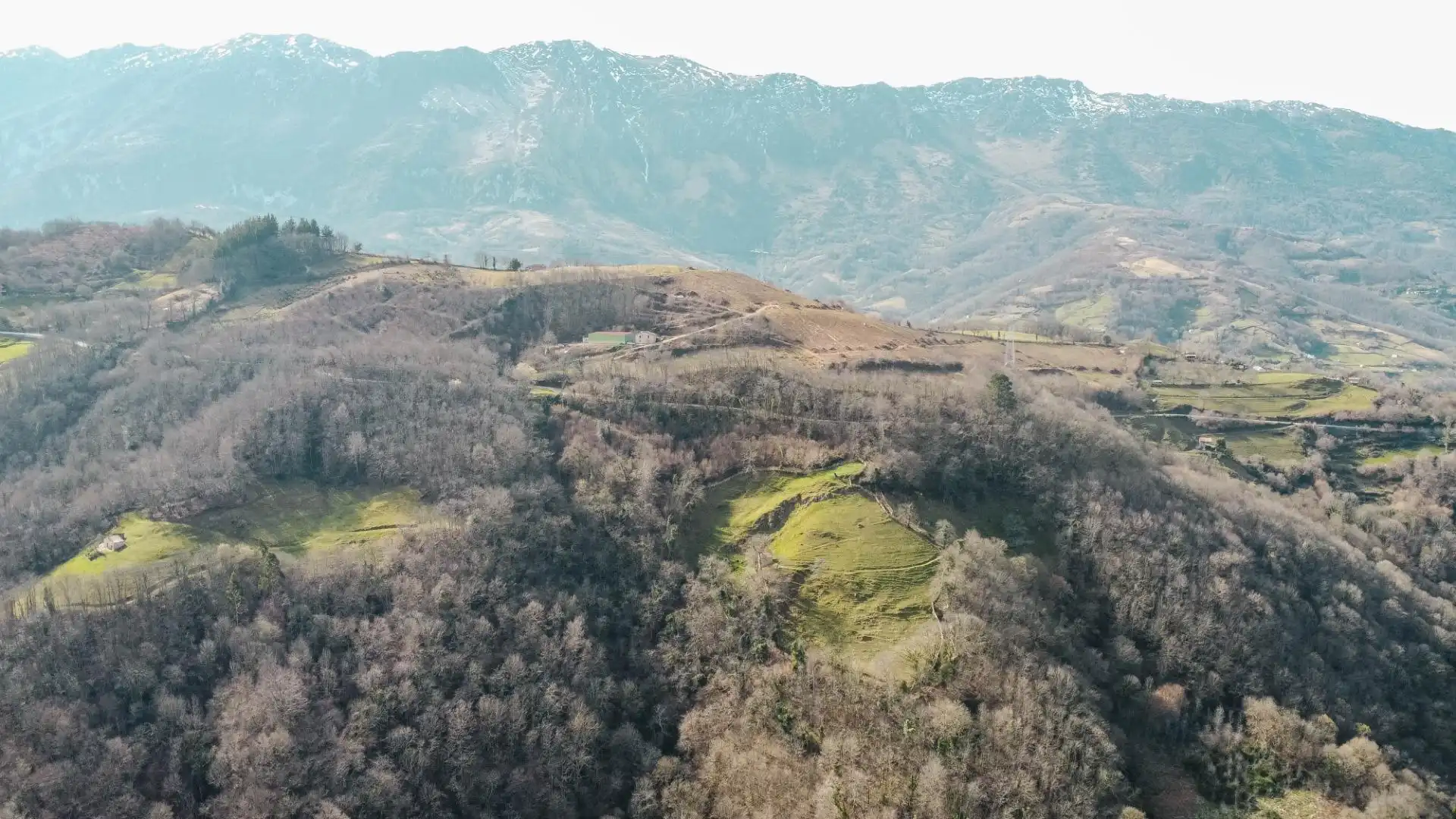 Casa o xalet en venda en Riosa amb Jardí privat