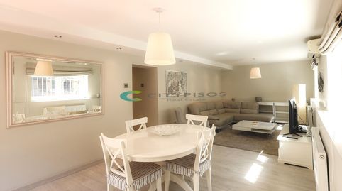 Foto 5 de Piso en venta en Carrer de Sant Fructuós, La Font de la Guatlla, Barcelona Capital