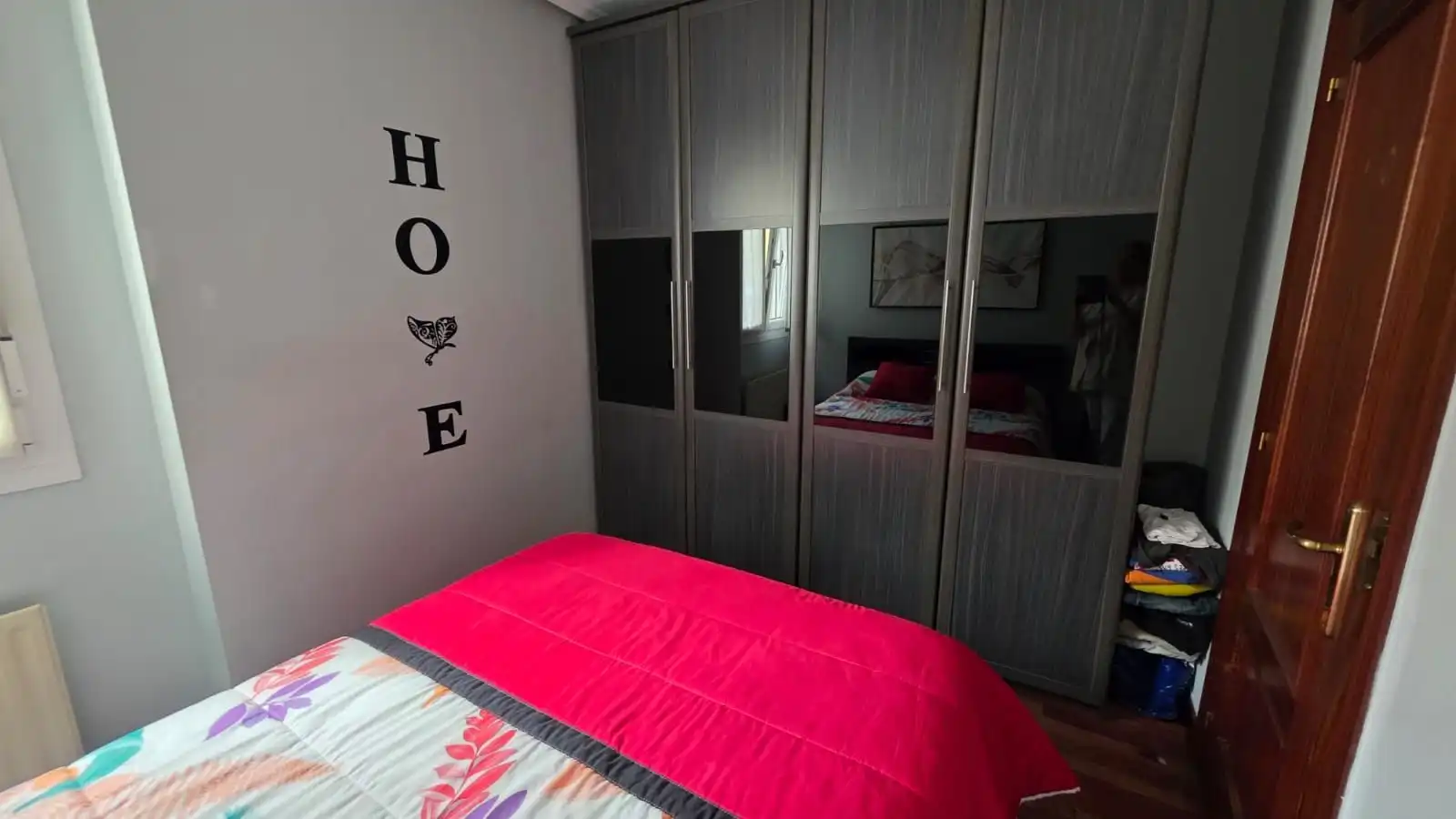 Schlafzimmer von Wohnung zum Verkauf in Castro-Urdiales mit Heizung und Möbliert