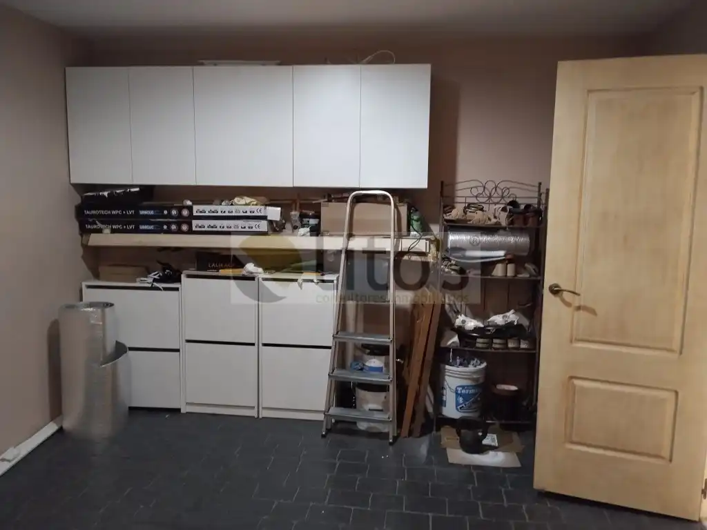 Kitchen of Detached homes for sale in Dos Hermanas  with Private garden and Swimming Pool