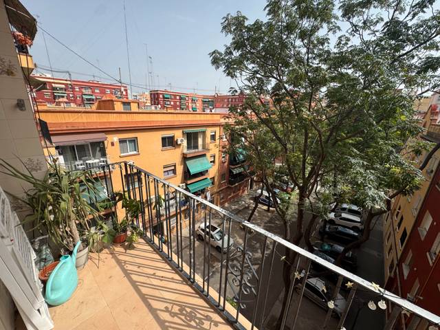 Piso en Venta en Carrer de las Navas de Tolosa en Tormos