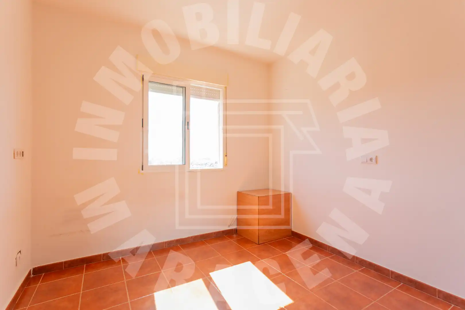 Habitación de Casa adosada en venta en Albolote con Terraza, Trastero y Piscina