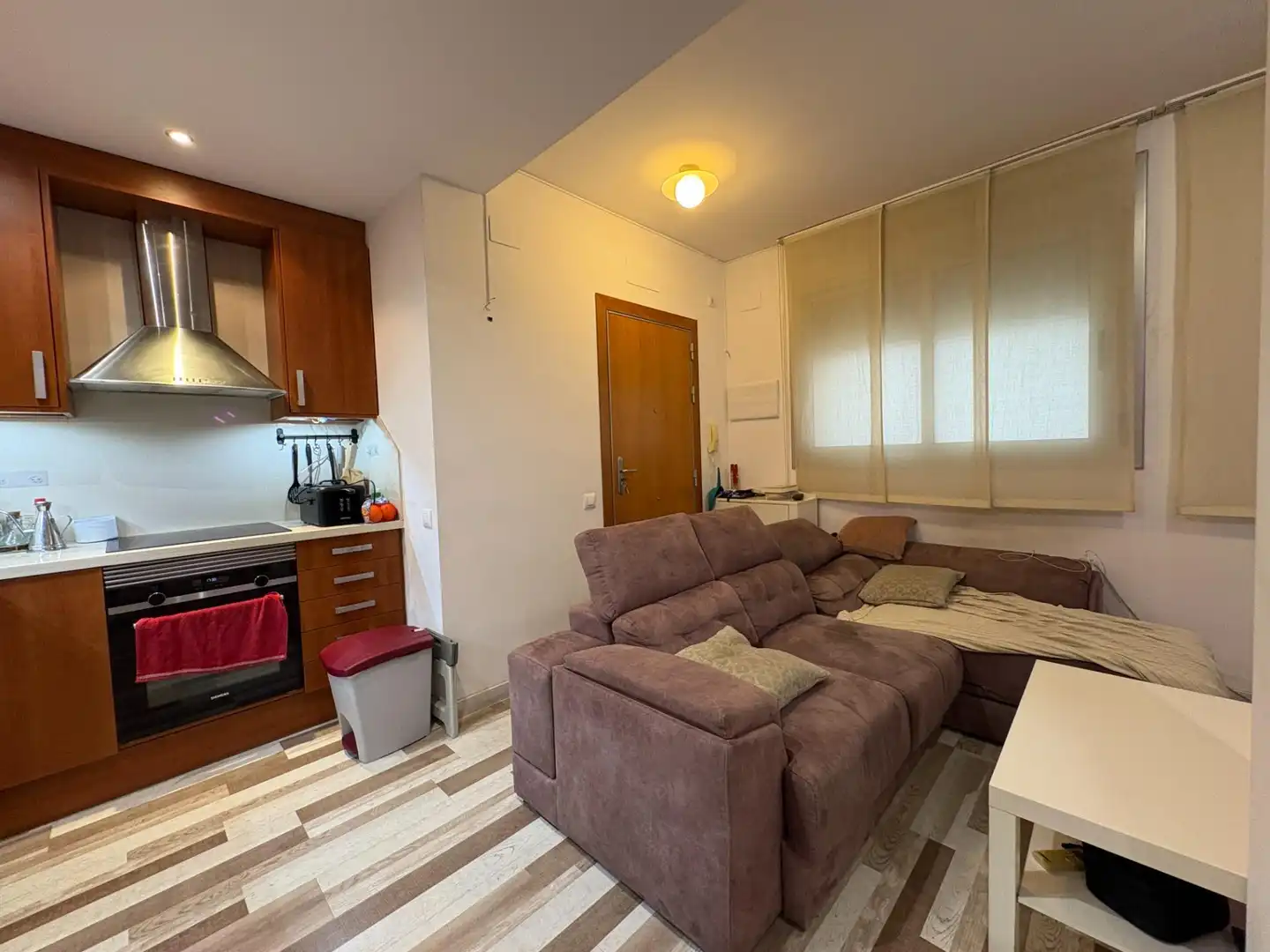 Sala d'estar de Planta baixa en venda en Barcelona amb Aire condicionat, Calefacció i Parquet