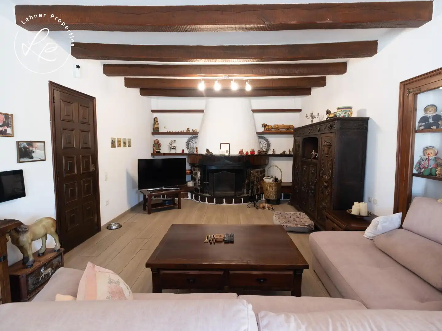 Sala d'estar de Casa o xalet en venda en Pedret i Marzà amb Aire condicionat, Calefacció i Jardí privat