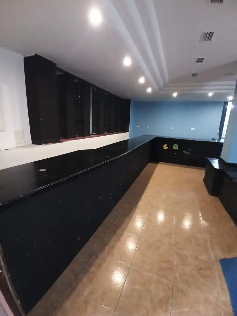 Local comercial en venda a Casco Urbano, imagen 8