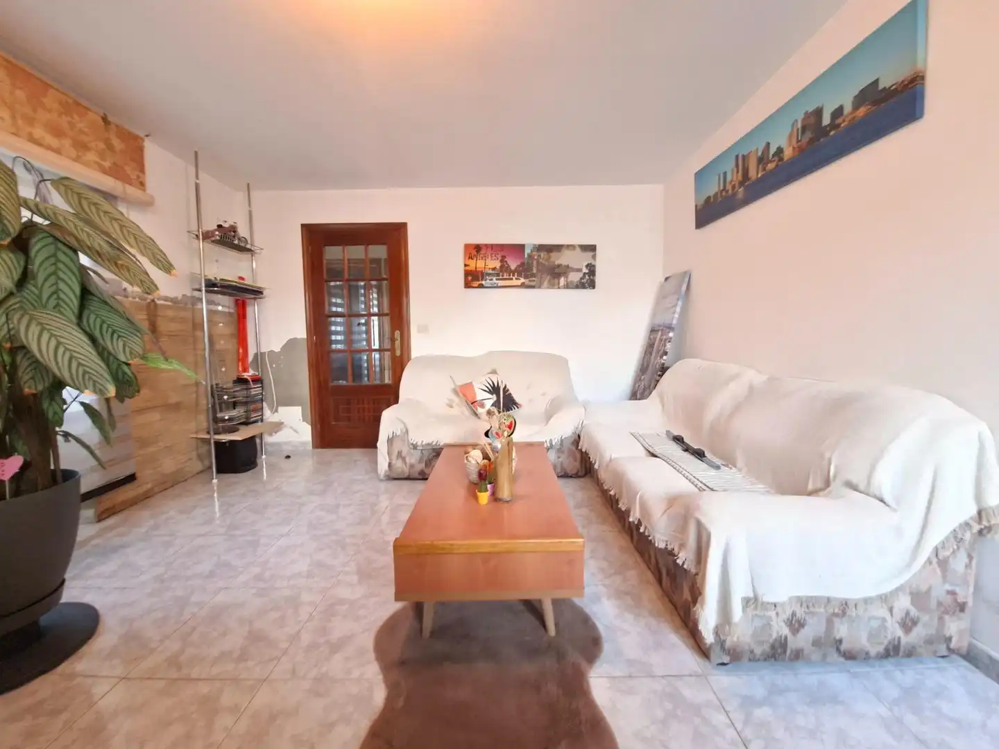 Sala d'estar de Casa o xalet en venda en Vilanova de Arousa, Pontevedra