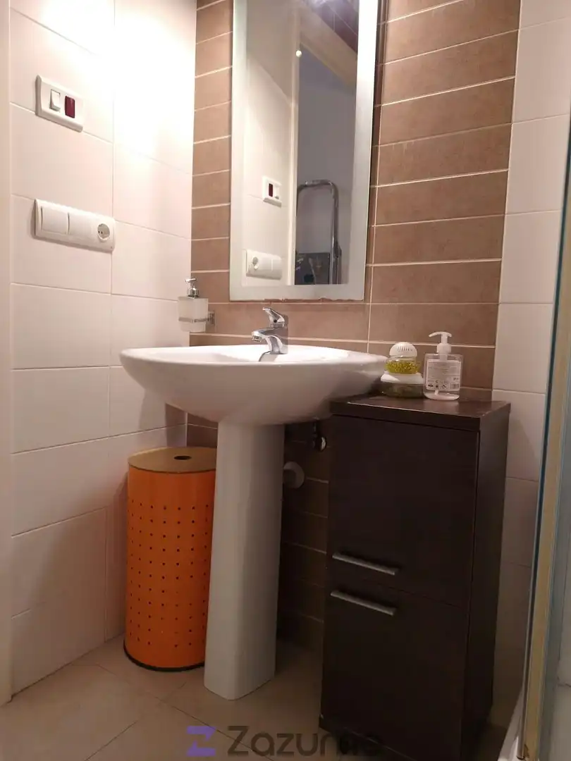 Flat for rent in Pl. Padre Jerónimo de Córdoba, Santa Catalina