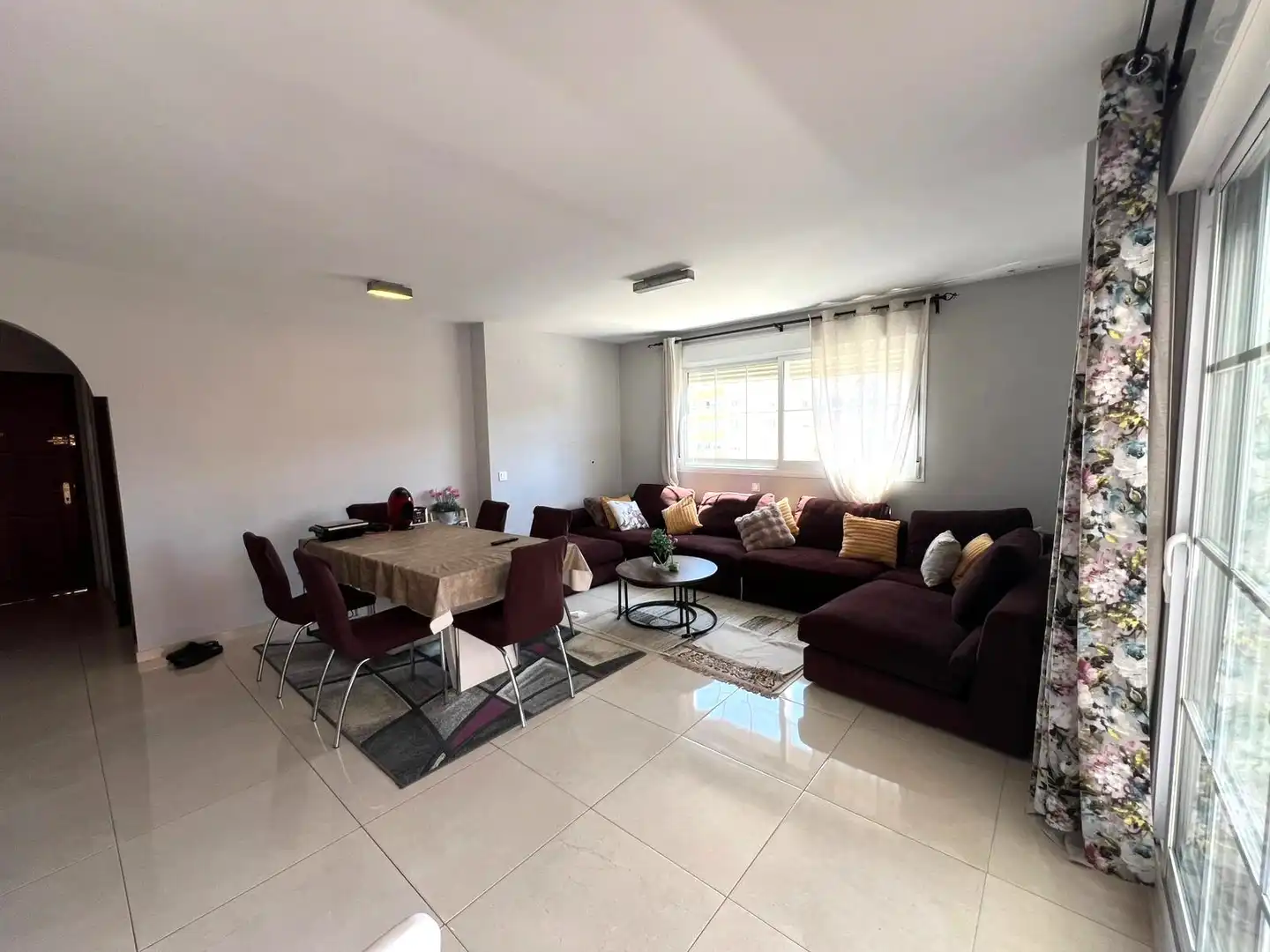 Sala de estar de Apartamento en venta en Manilva con Terraza