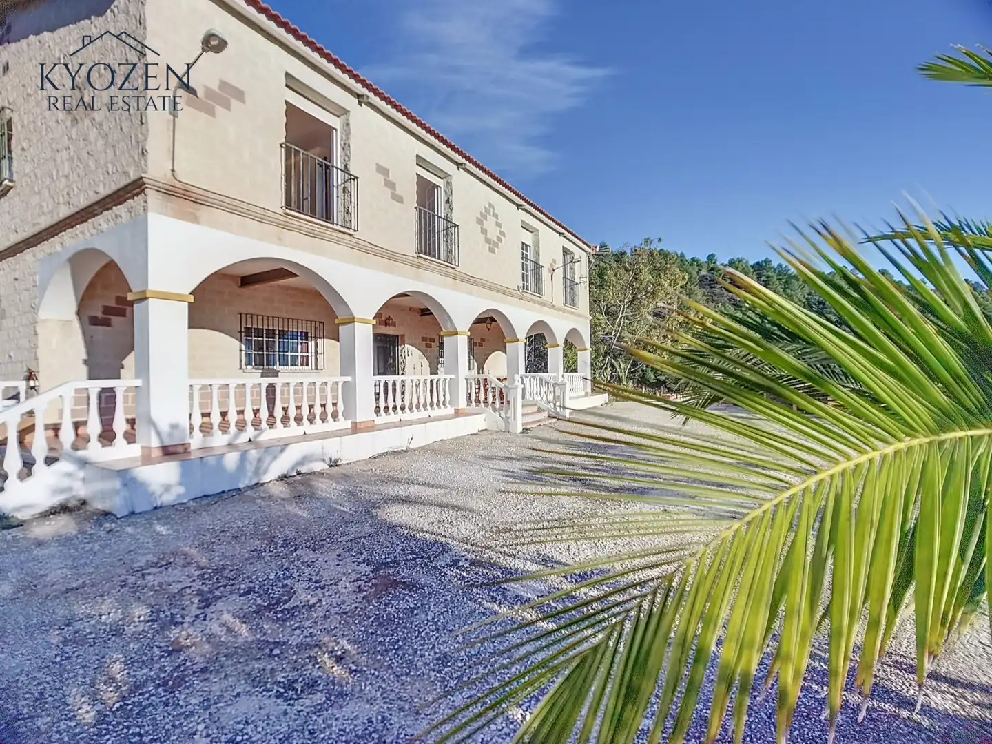 Vista exterior de Finca rústica en venda en Málaga amb Calefacció, Jardí privat i Terrassa