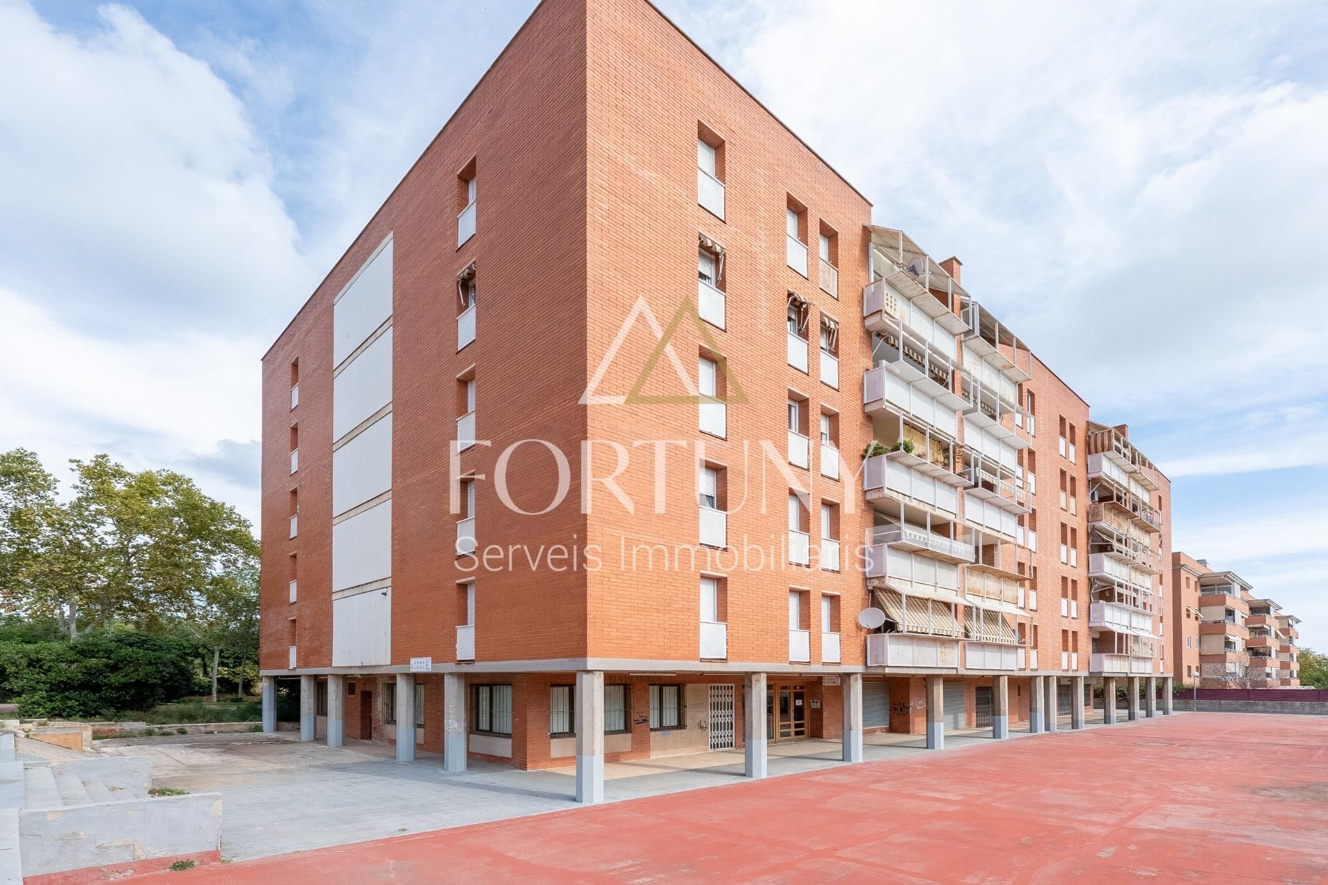 Exterior view of House or chalet for sale in Reus  with Air Conditioner and Balcony