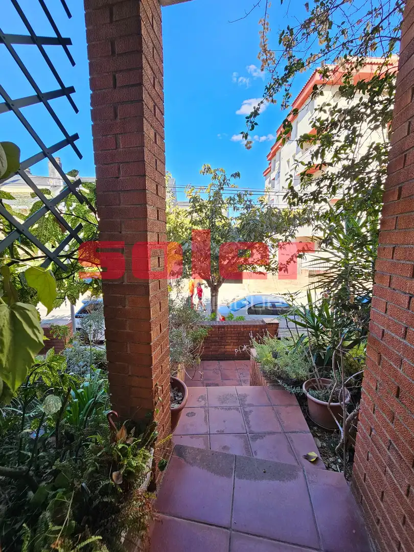 Exterior view of Detached homes for sale in Sant Cugat del Vallès  with Air Conditioner, Heating and Private garden