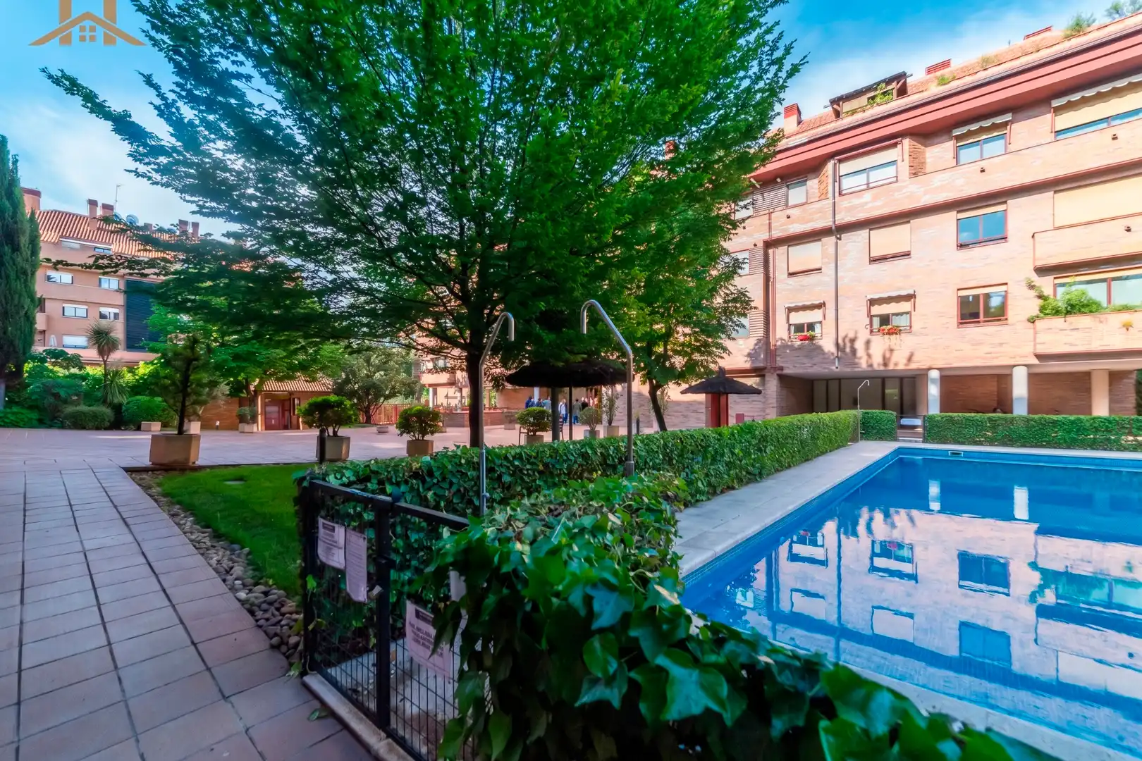 Piscina de Pis en venda en Majadahonda amb Aire condicionat, Calefacció i Traster