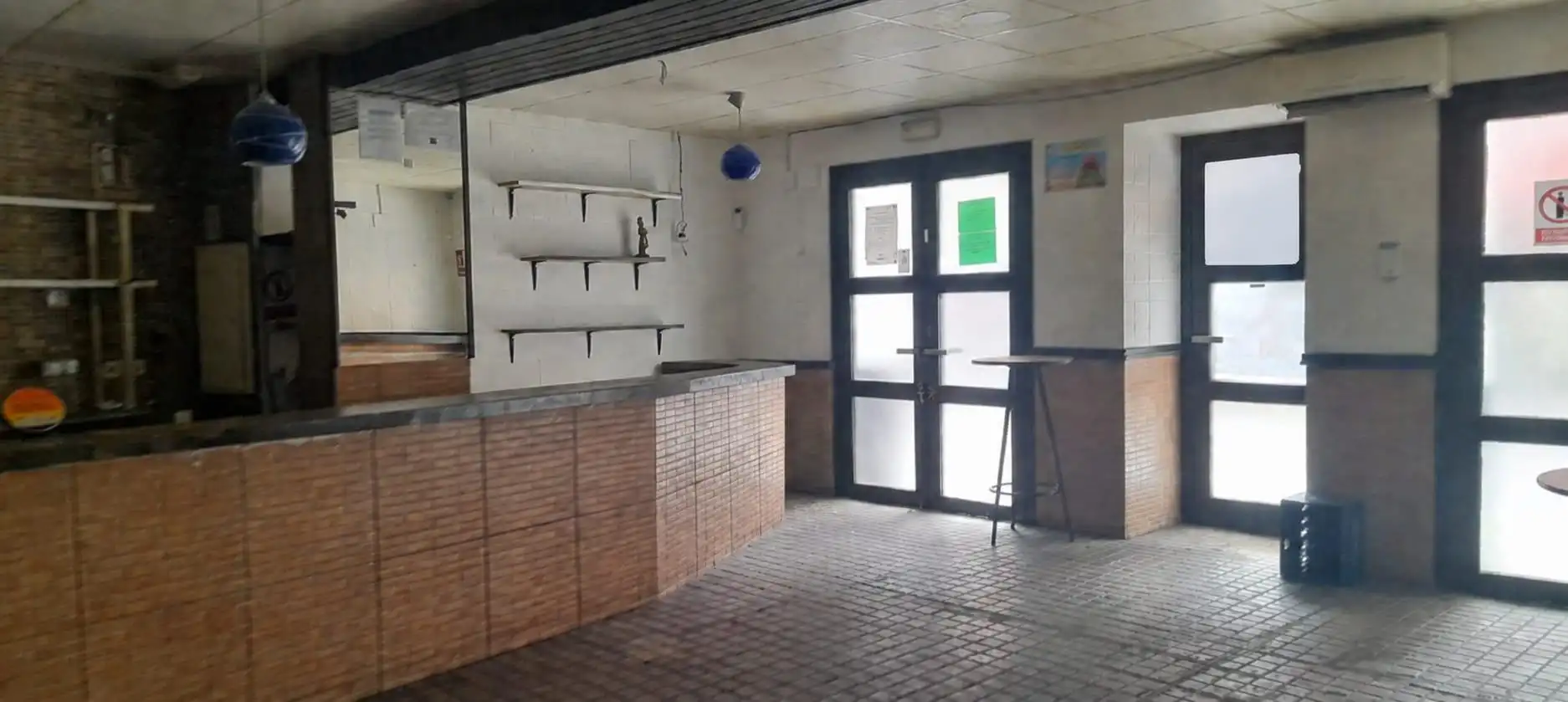 Local comercial de lloguer a Valdepeñas