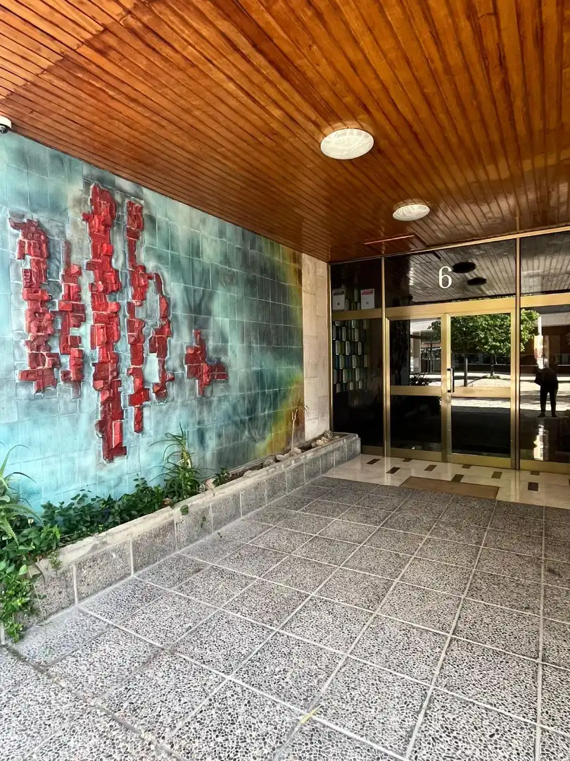 Piso en venta en Calle de Luis Bermejo, 6, Romareda