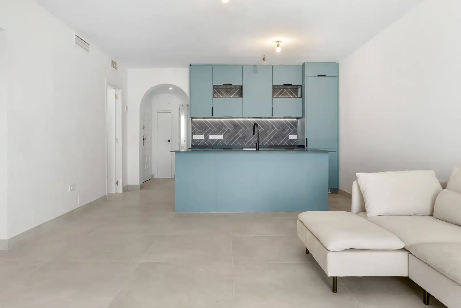 Wohnung mit Pool zum Verkauf in Nueva Andalucía, imagen 8