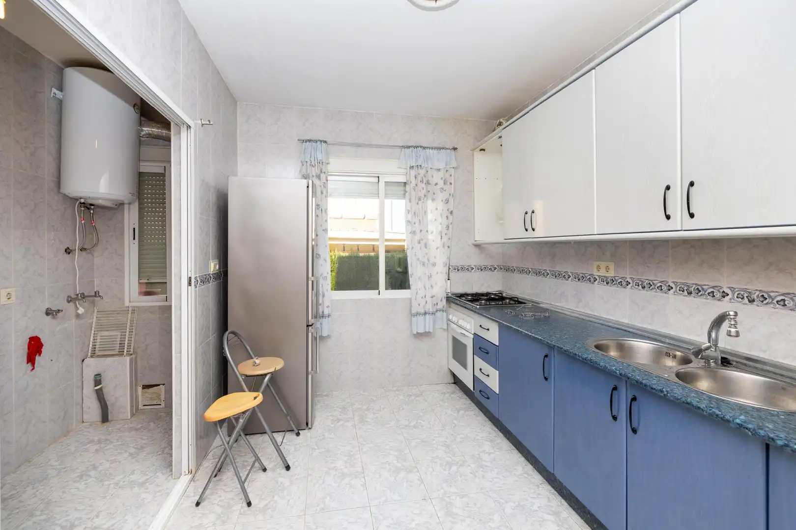 Kitchen of Houses for sale in Villa de Otura  with Private garden and Swimming Pool