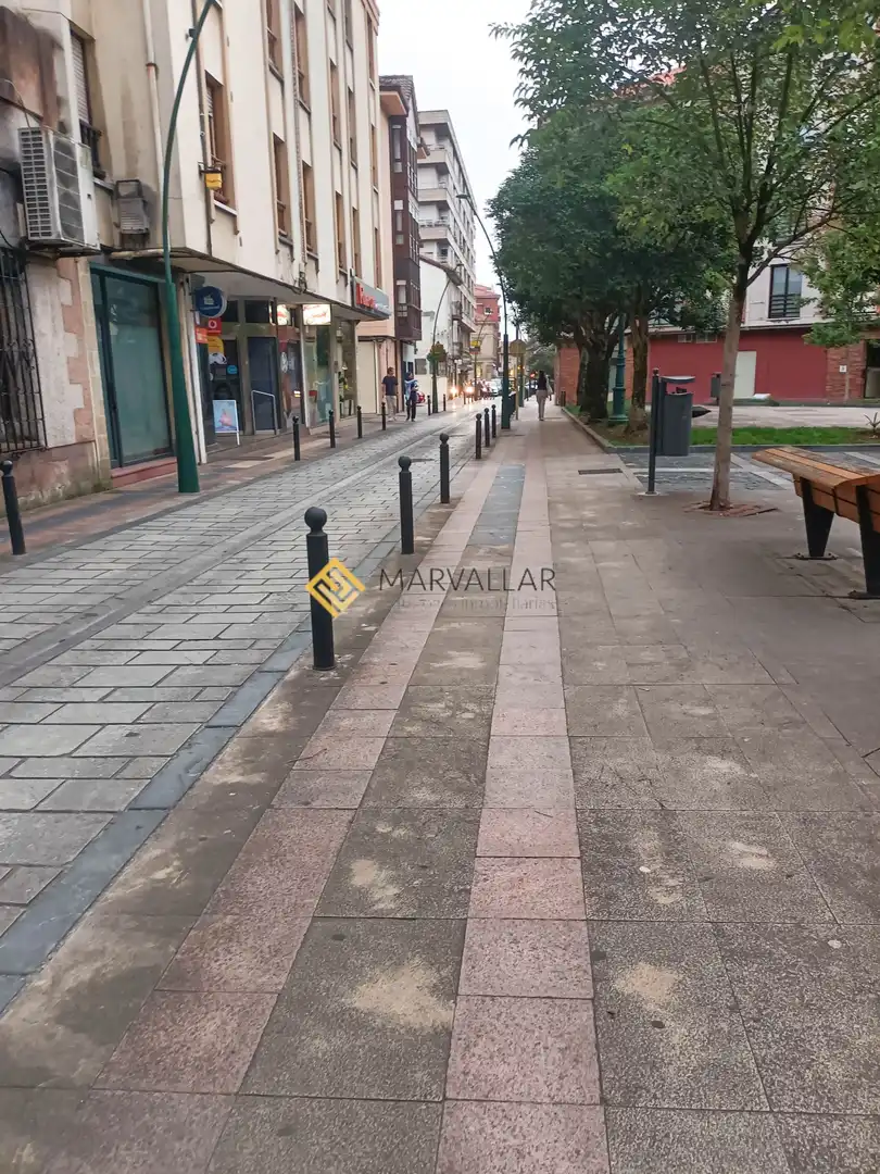 Vista exterior de Pis en venda en Centro