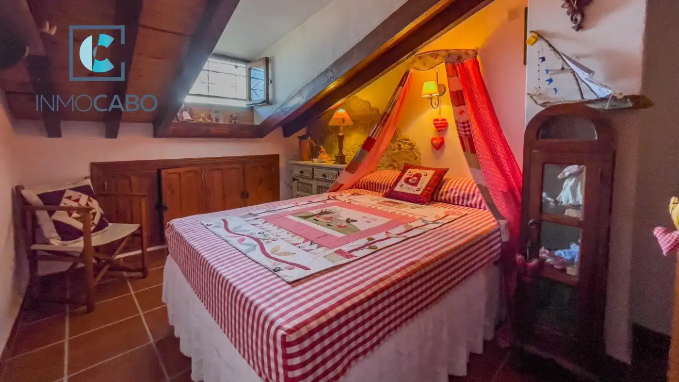 Dormitori de Casa o xalet en venda en Cartagena amb Terrassa i Moblat