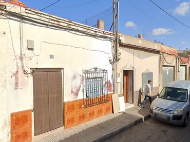 Maison mitoyenne à vendre à Borderan