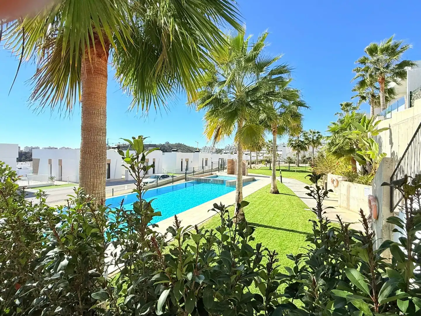 Vista exterior de Dúplex en venta en Finestrat con Aire acondicionado, Calefacción y Piscina