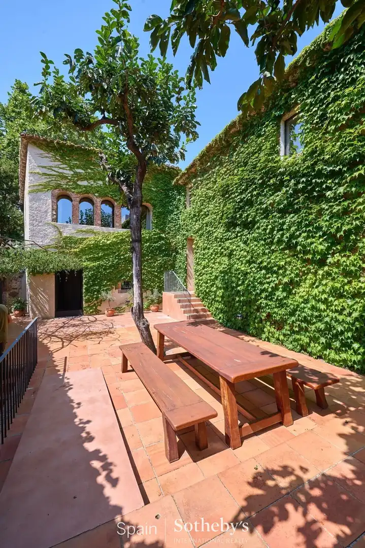 Terrassa de Casa o xalet en venda en Alella amb Aire condicionat, Calefacció i Jardí privat