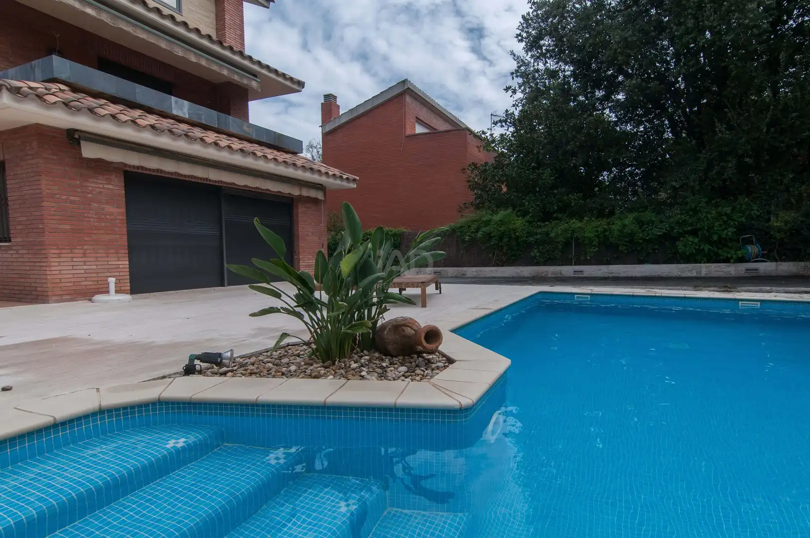 Swimming pool of Houses for rent in Sant Cugat del Vallès  with Air Conditioner and Heating