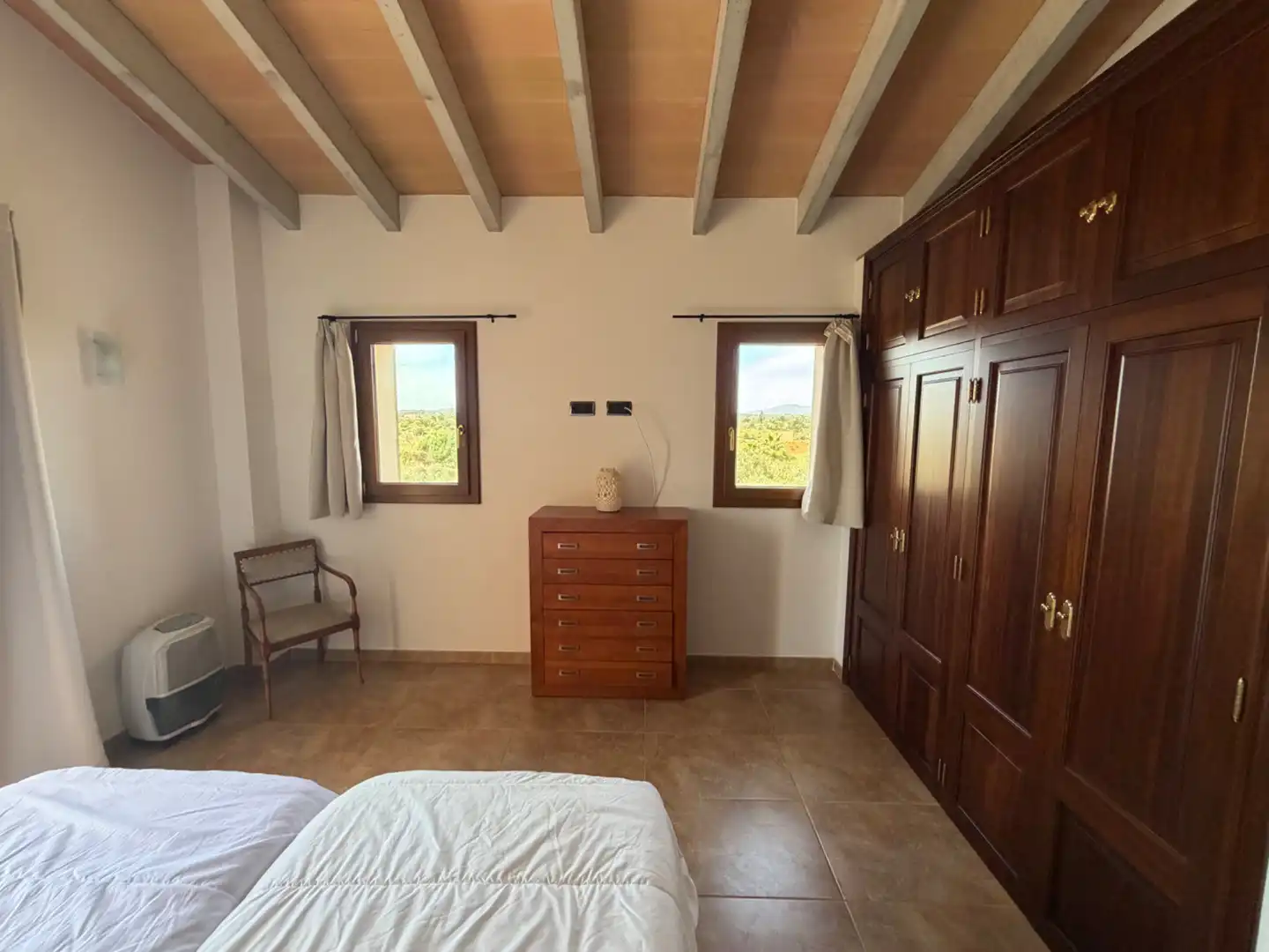 Habitación de Finca rústica de alquiler en Manacor con Aire acondicionado, Calefacción y Jardín privado