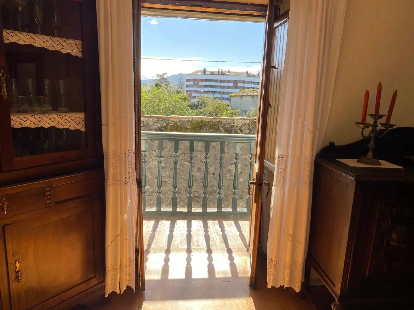 Habitación de Casa adosada en venta en Villaviciosa con Trastero y Balcón