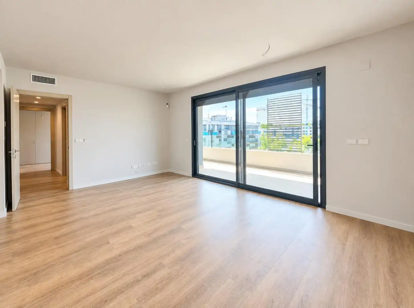 Piso con terraza en venta en Mas d'En Serra - Els Cards, imagen 6