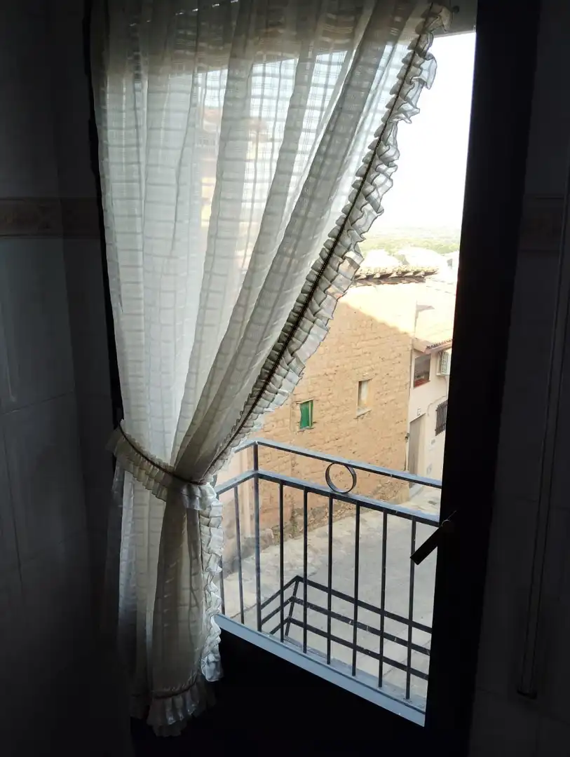 Balcony of Houses for sale in Madrigal de la Vera  with Heating