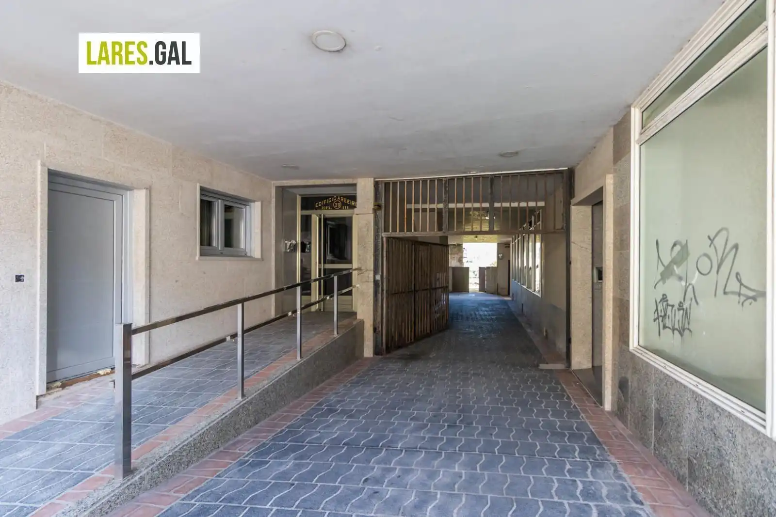 Land for sale in Cangas 