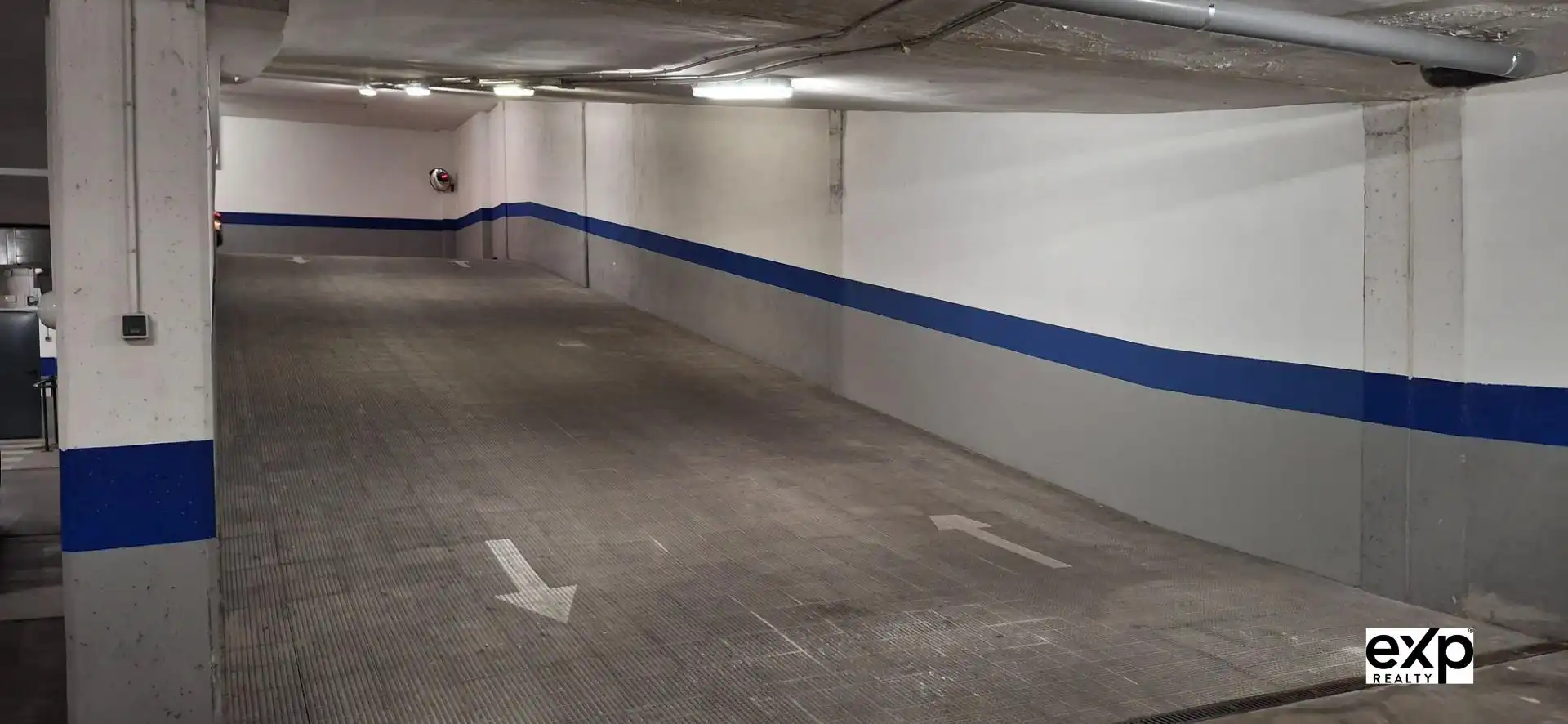 Parking of Apartments for rent in Madrid  with Air Conditioner, Heating and Private garden