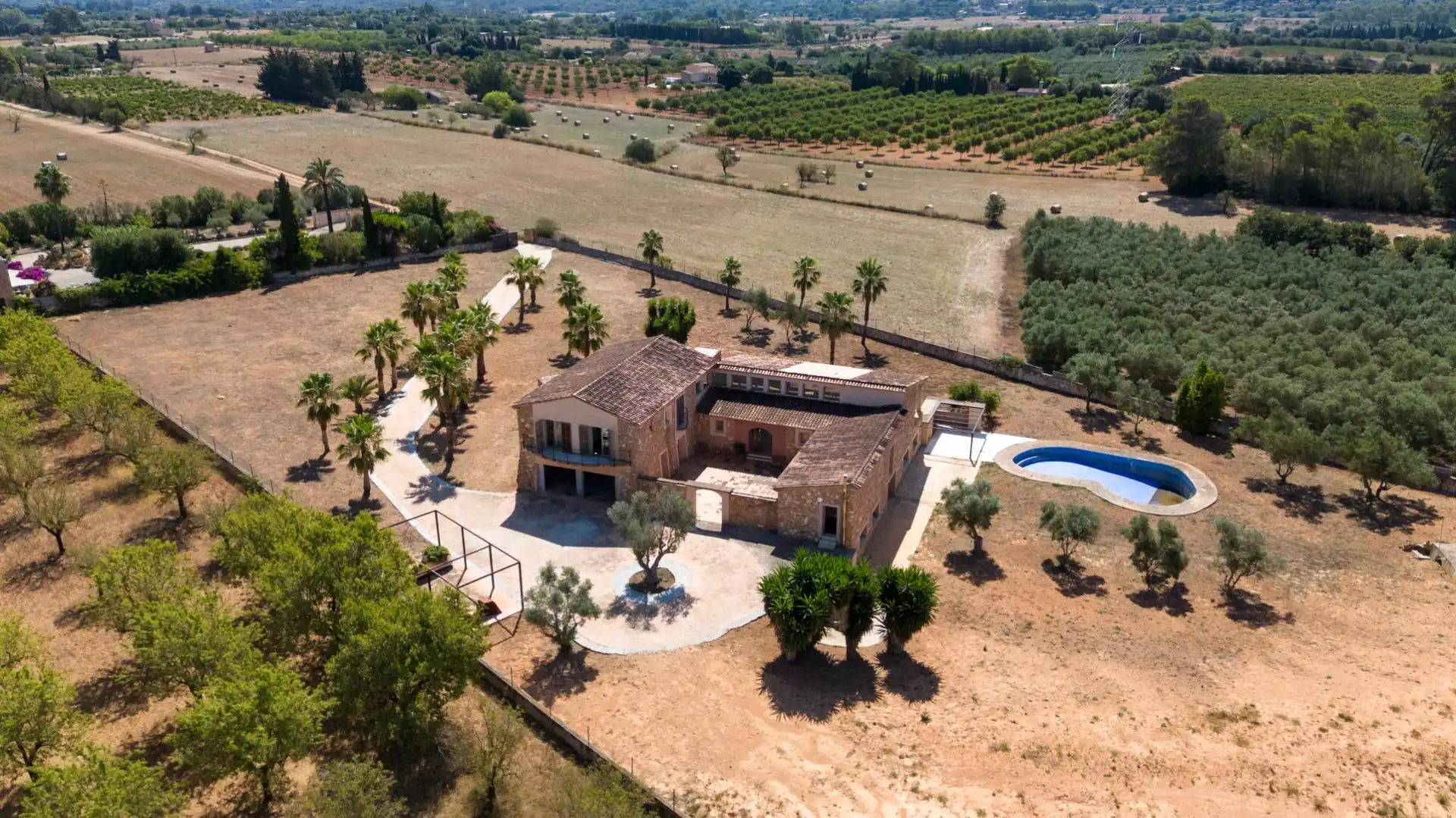 Villa avec piscine à vendre à Polígono de Binissalem