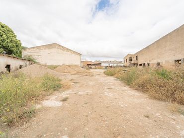 Terreny residencial en venda a Miranda de Arga