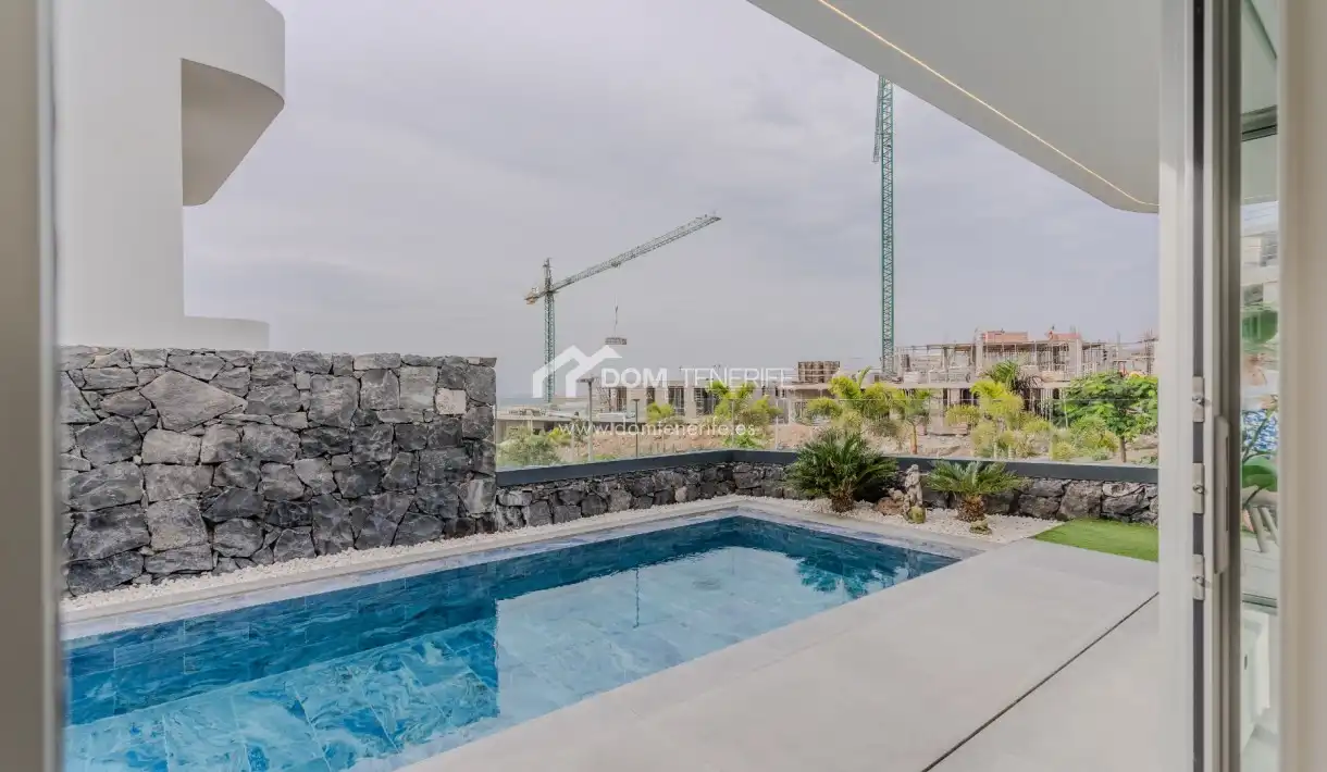 Swimming pool of Houses for sale in Adeje  with Terrace, Storage room and Swimming Pool