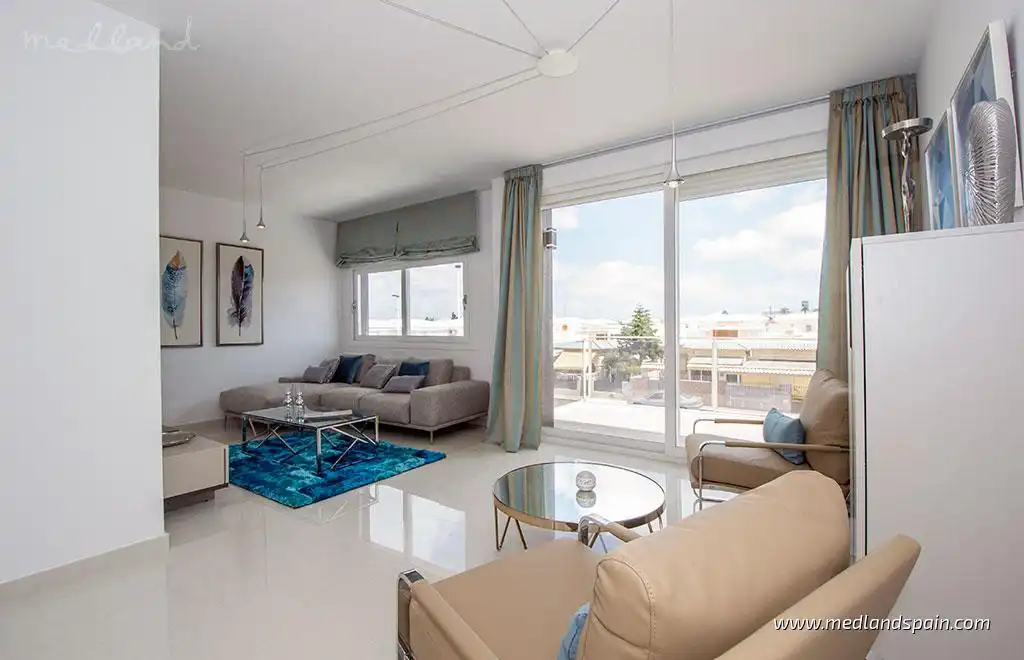 Apartament amb piscina en venda a San Miguel de Salinas, imagen 2