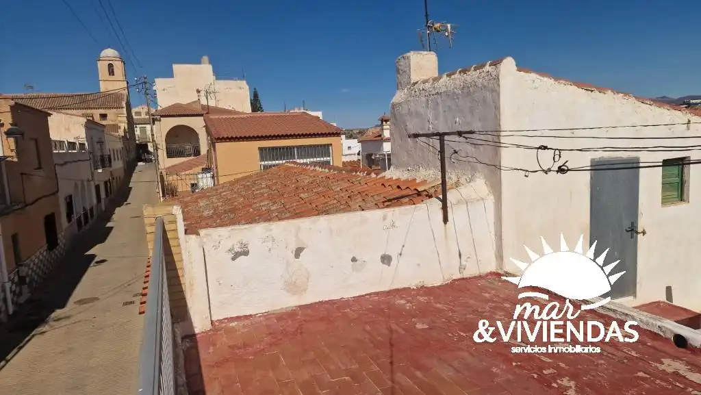 Vista exterior de Casa o xalet en venda en Antas amb Calefacció, Jardí privat i Terrassa