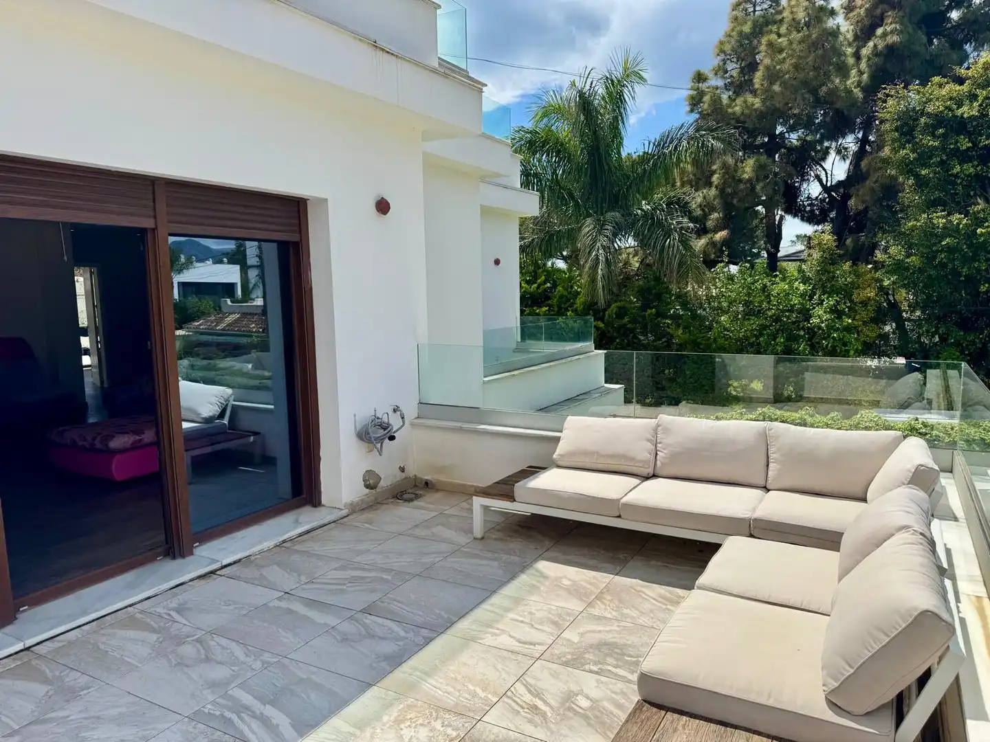 Terrassa de Casa o xalet de lloguer en Marbella amb Aire condicionat, Calefacció i Jardí privat